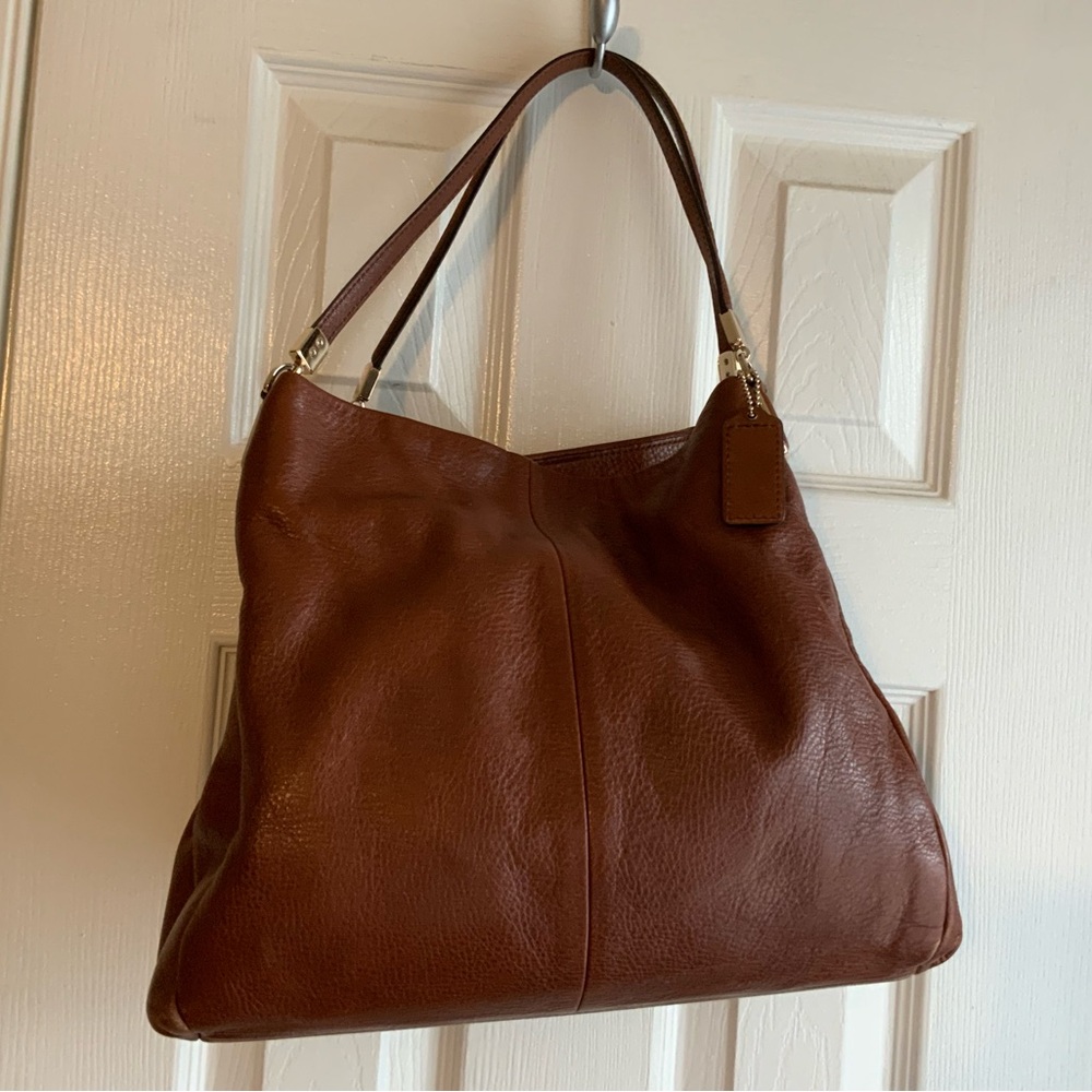 Coach Elegant Brown Leather Tote Bag